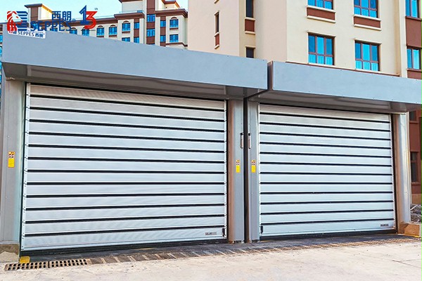 內蒙古高檔小區車庫門