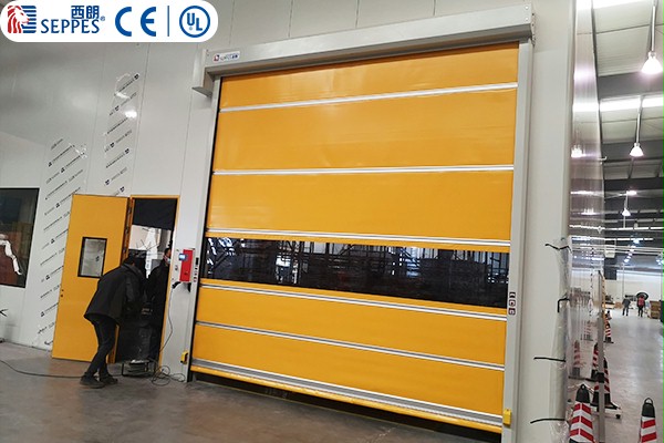 如何選擇一款靠譜的快速門？這些關鍵點必須注意